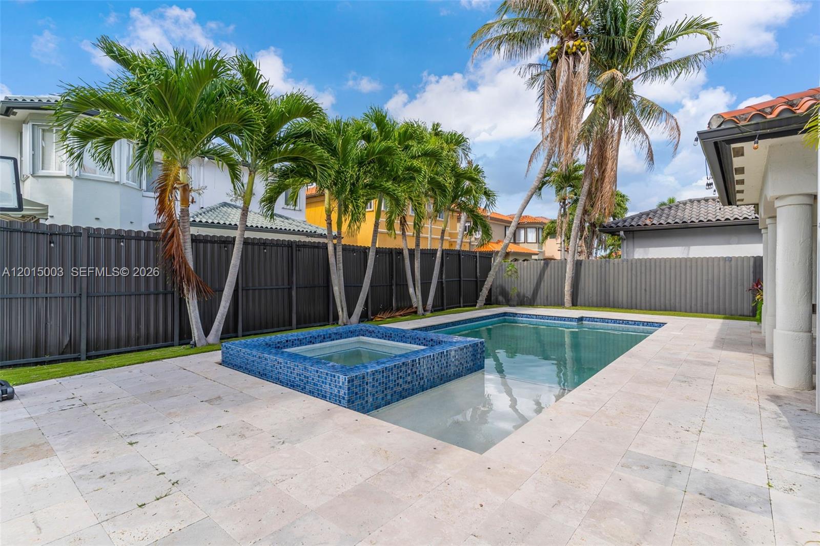 A B AT TAMIAMI TRAIL PHAS - Residential