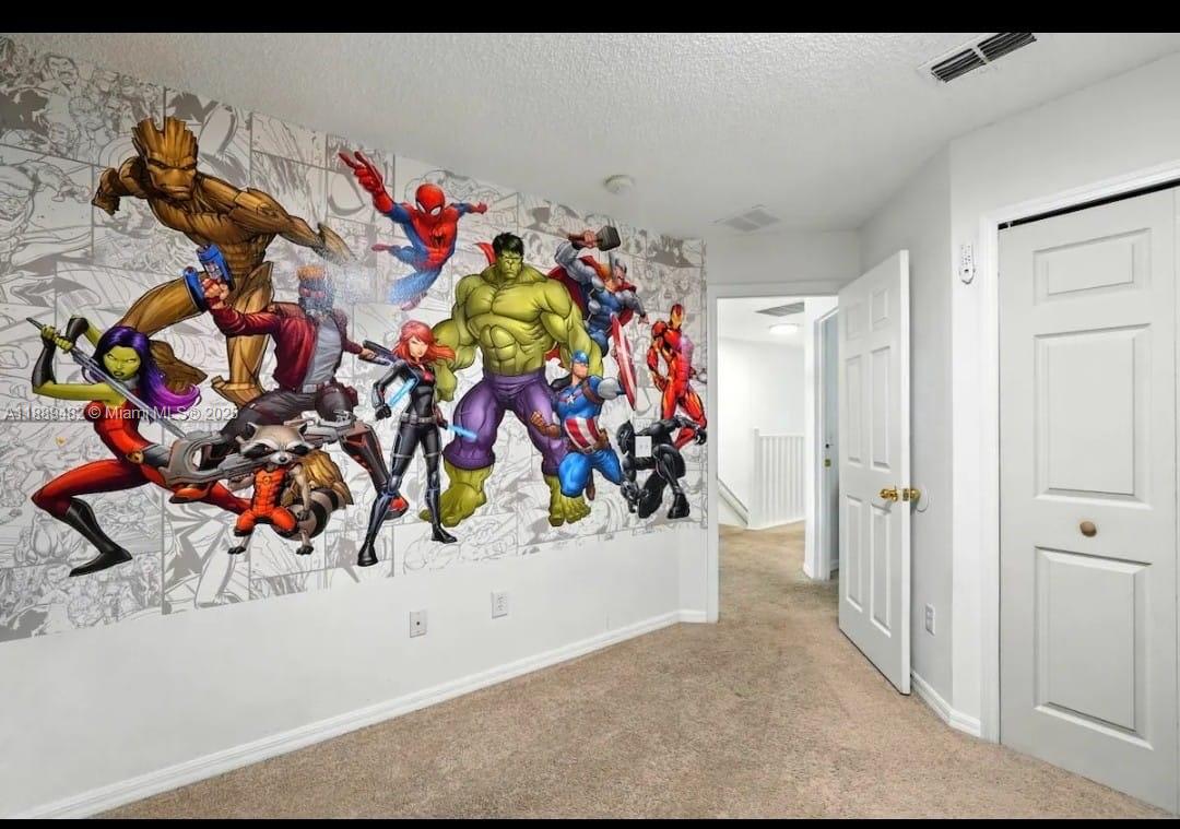 EMERALD ISLAND RESORT - Residential