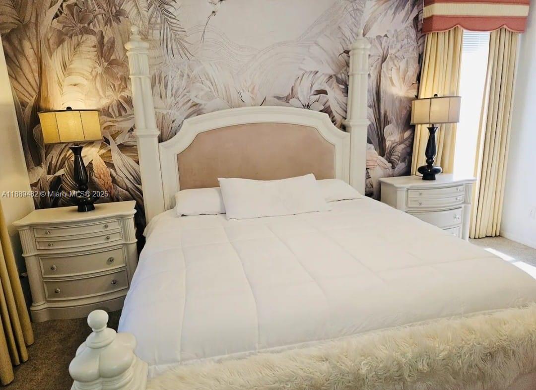 EMERALD ISLAND RESORT - Residential