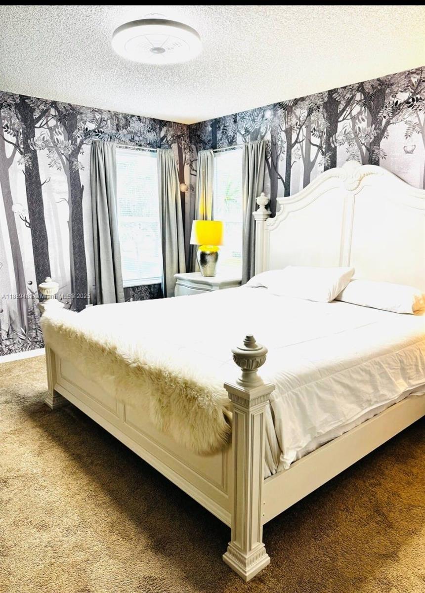 EMERALD ISLAND RESORT - Residential