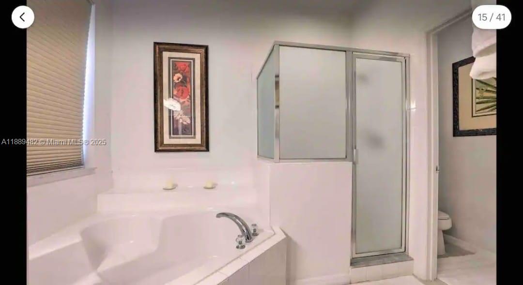 EMERALD ISLAND RESORT - Residential