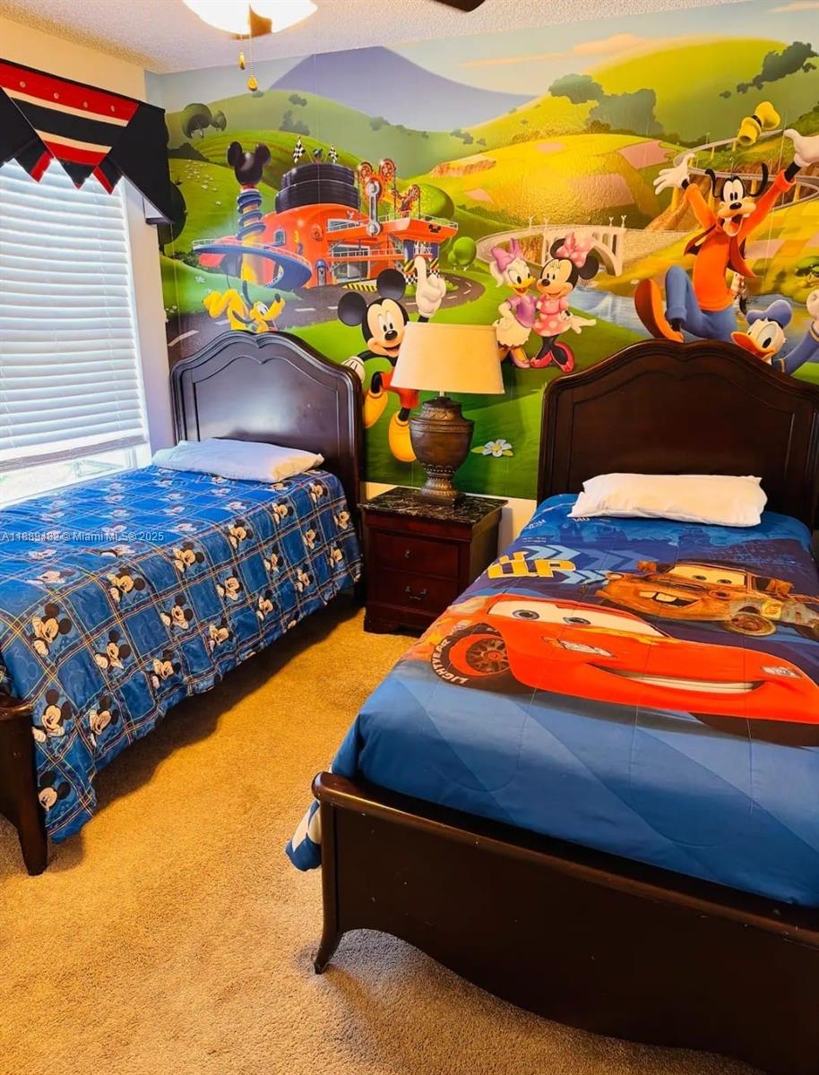 EMERALD ISLAND RESORT - Residential