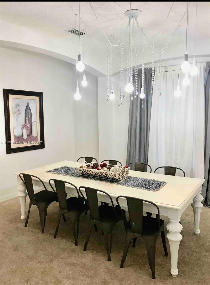 EMERALD ISLAND RESORT - Residential