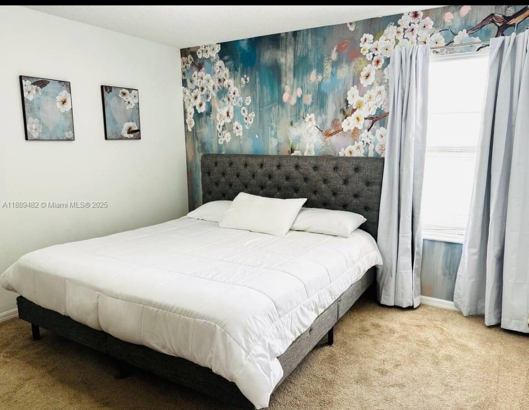 EMERALD ISLAND RESORT - Residential