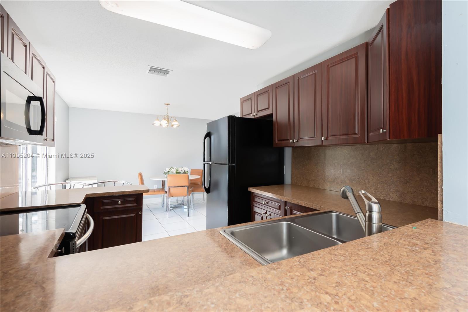 OAK PARK SEC 4 - Residential