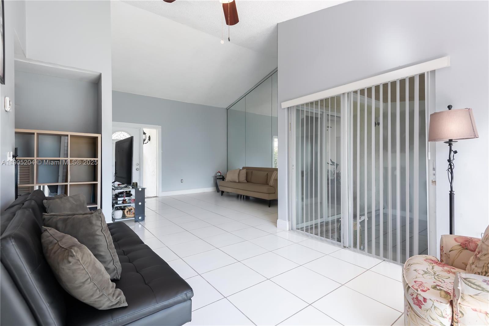 OAK PARK SEC 4 - Residential