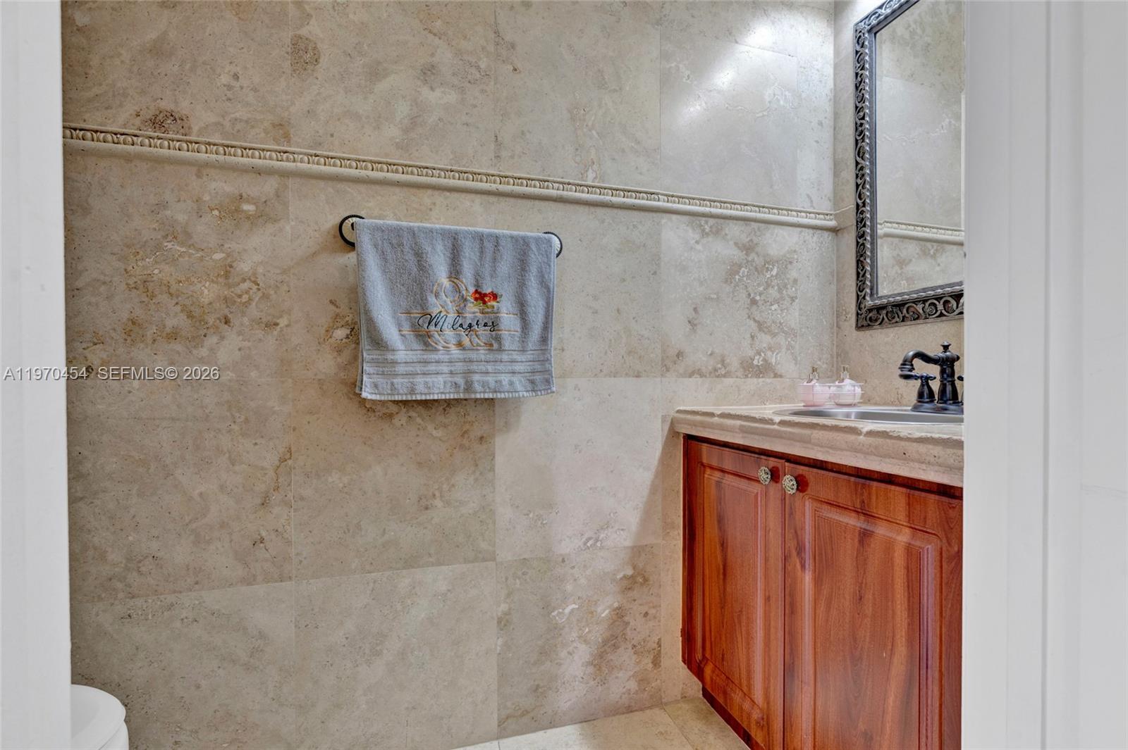 ROYAL PALMS CONDO - Residential