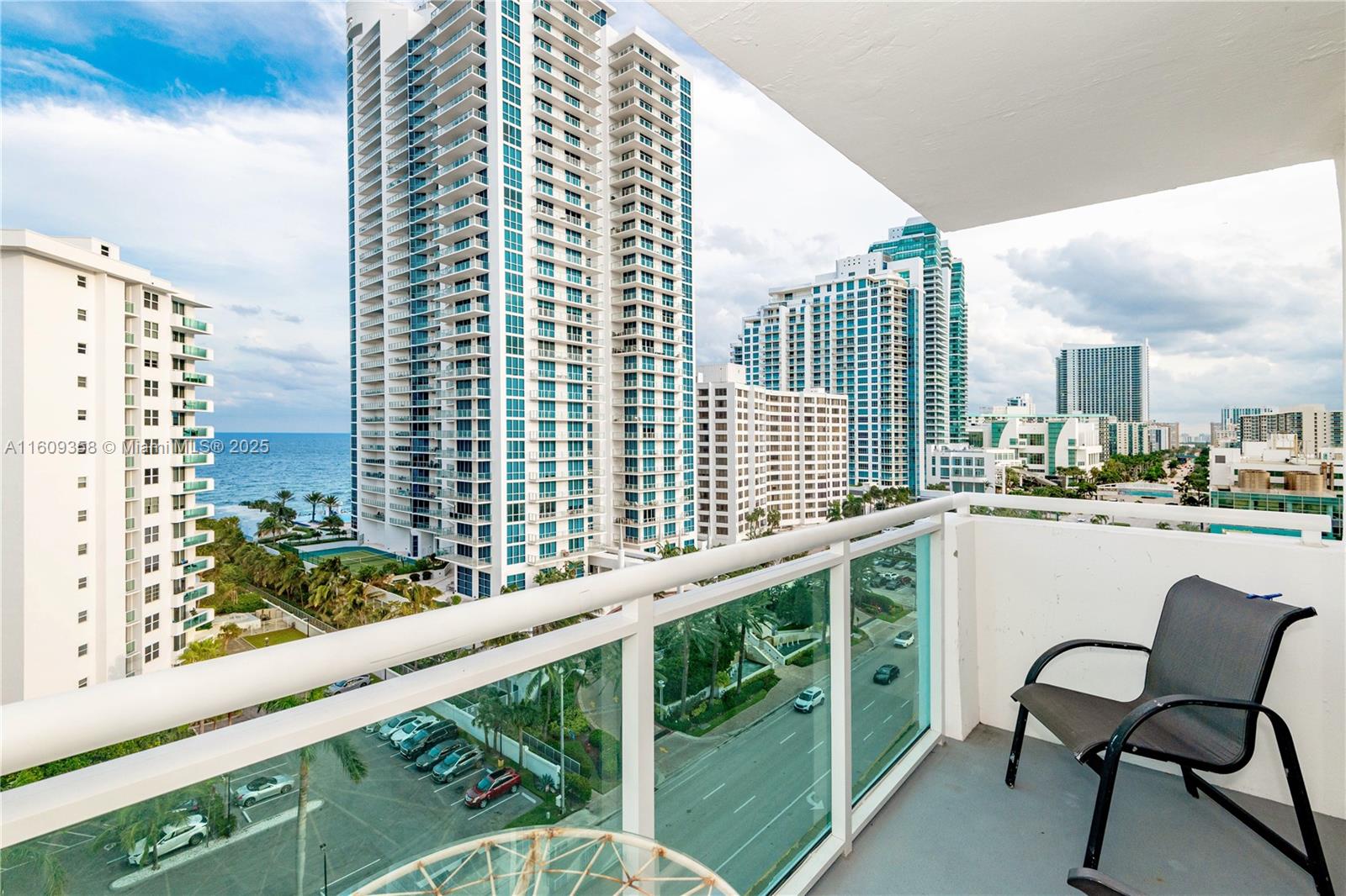 Property for Sale at 3000 S Ocean Dr 1006, Hollywood, Broward County, Florida - Bedrooms: 1 
Bathrooms: 2  - $335,000