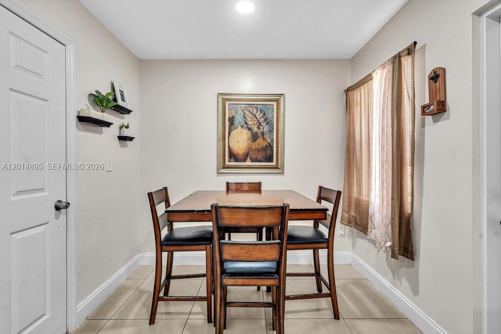 SEMINOLE FOREST - Residential Income