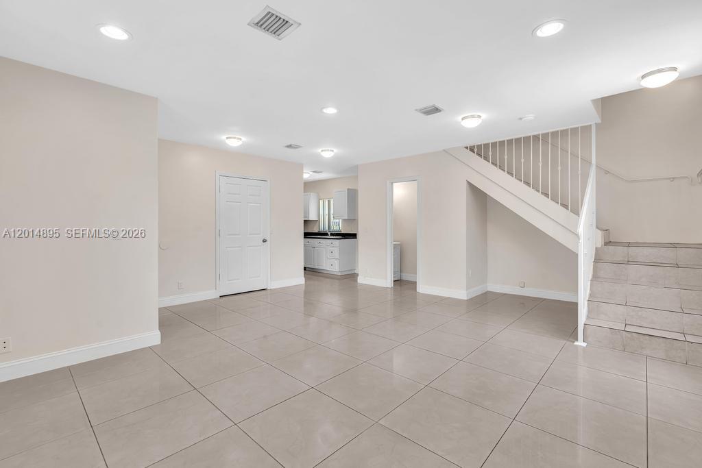 SEMINOLE FOREST - Residential Income