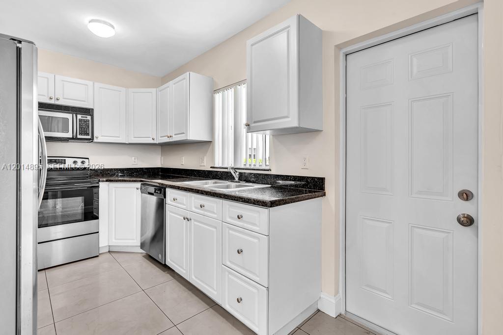 SEMINOLE FOREST - Residential Income