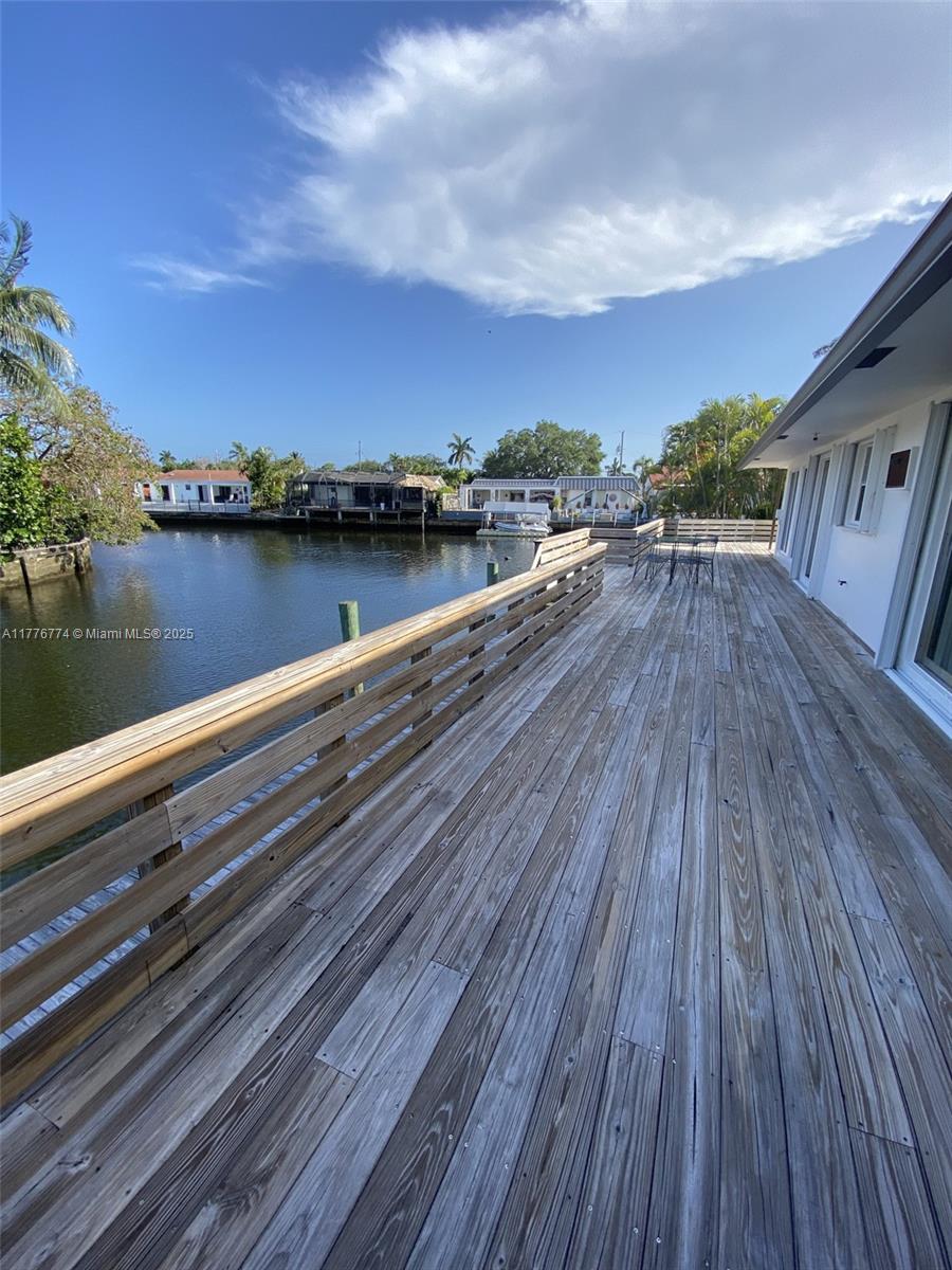 SUNSET ISLES SEC 4 - Residential