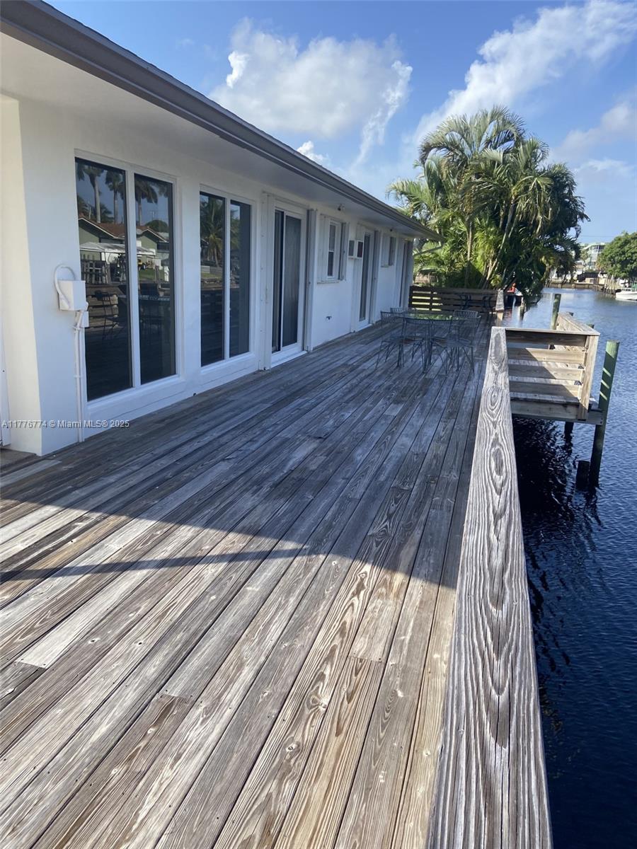 SUNSET ISLES SEC 4 - Residential