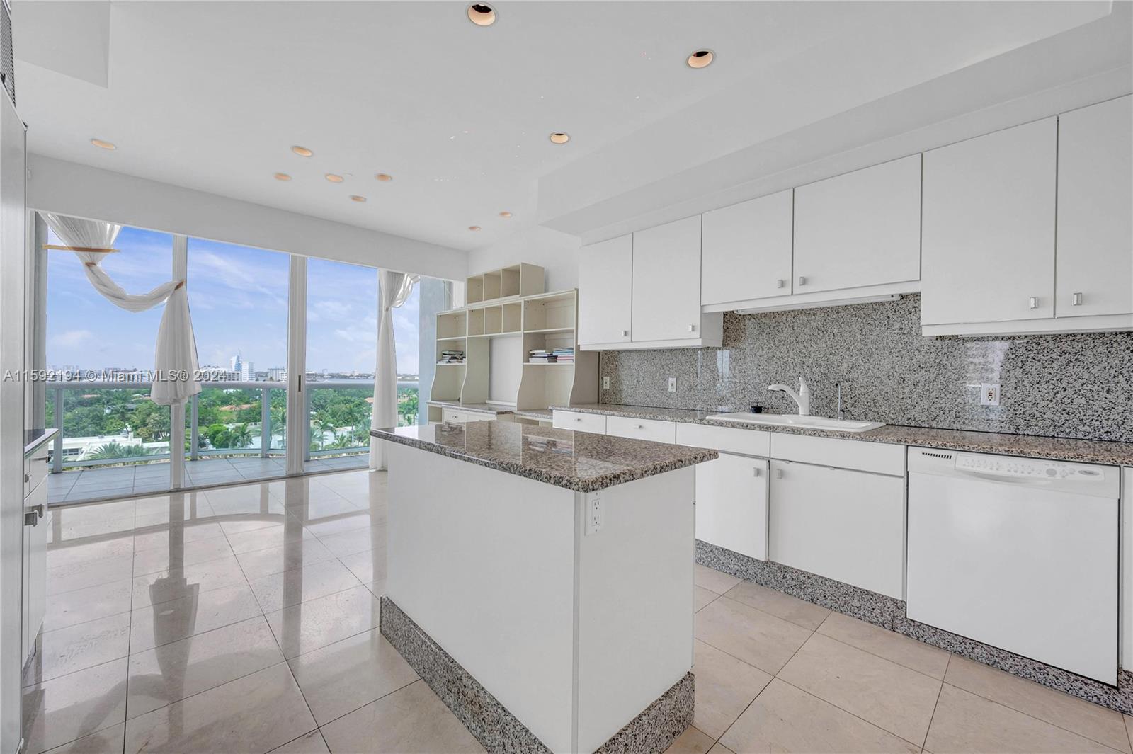 THE PALACE AT BAL HARBOUR - Residential