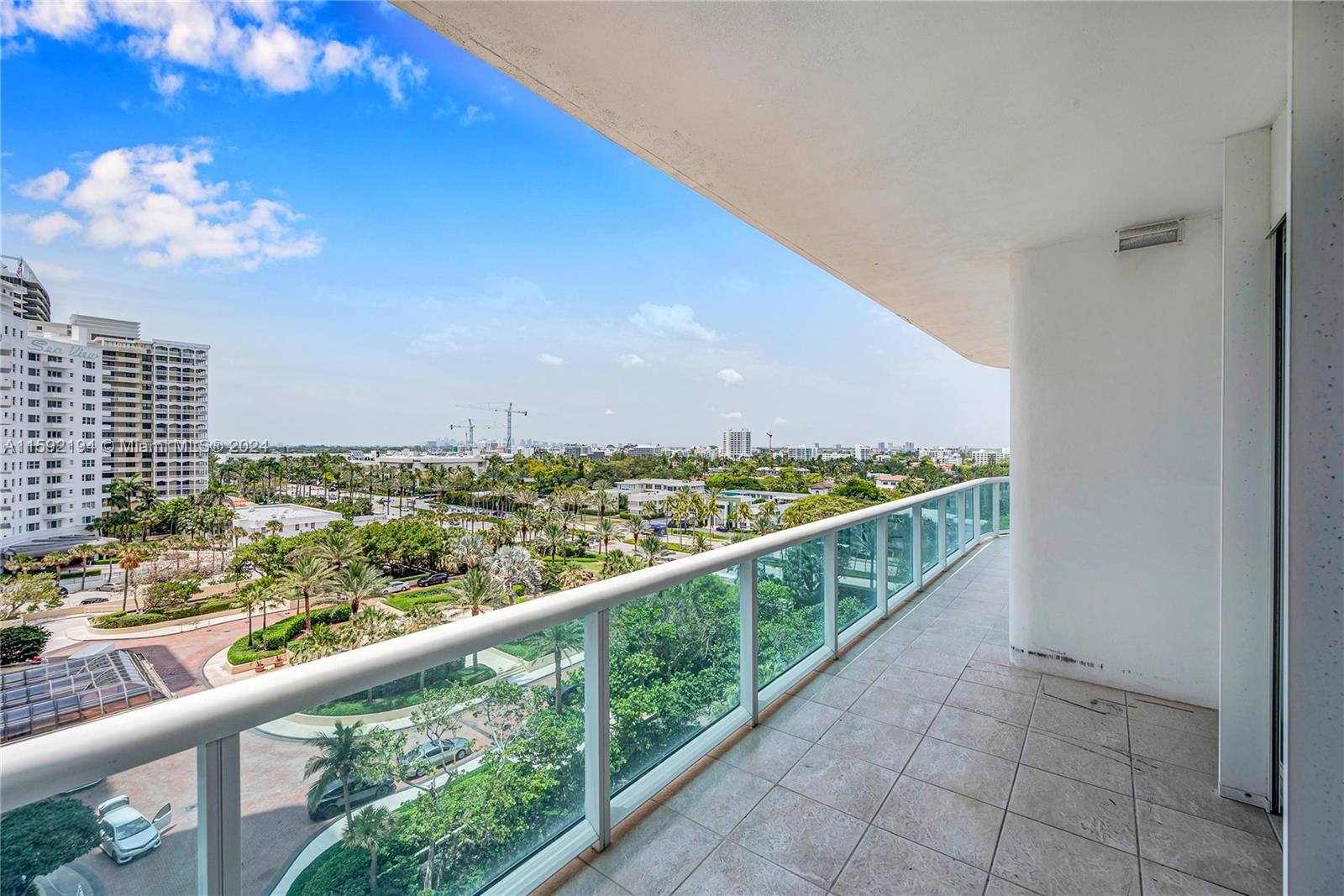 THE PALACE AT BAL HARBOUR - Residential