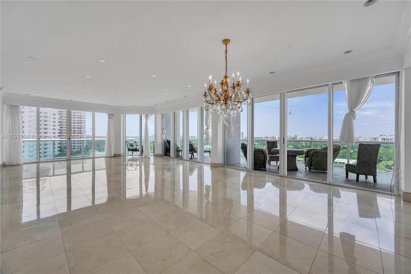 THE PALACE AT BAL HARBOUR - Residential