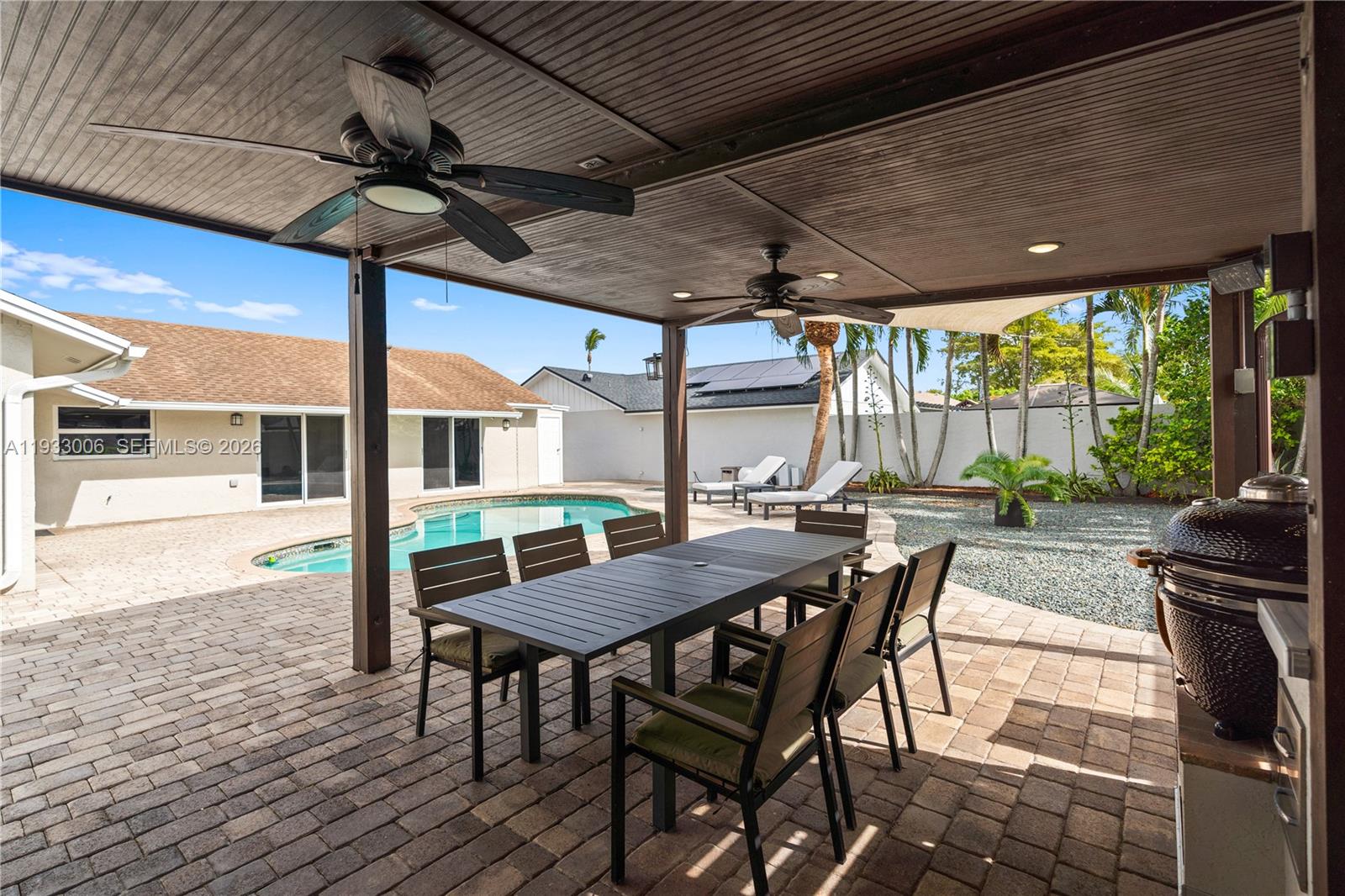 CALUSA CLUB ESTATES 3RD A - Residential