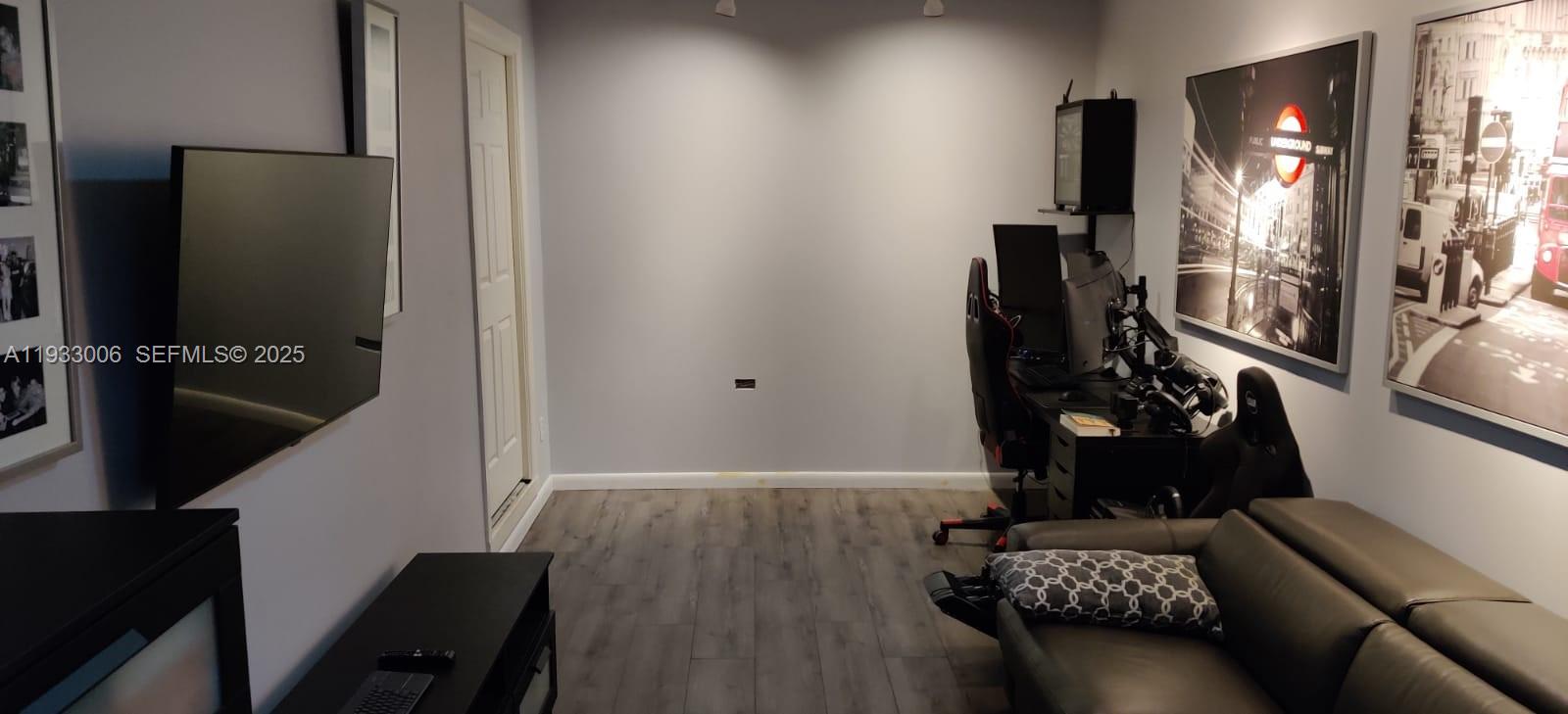 CALUSA CLUB ESTATES 3RD A - Residential