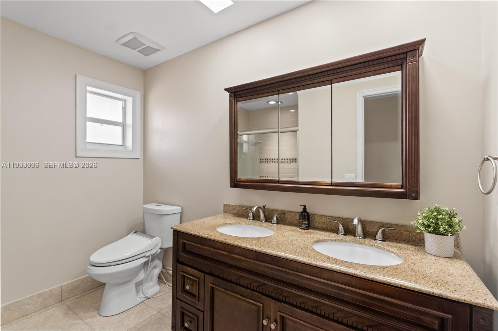 CALUSA CLUB ESTATES 3RD A - Residential