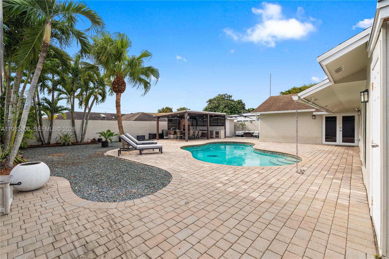 CALUSA CLUB ESTATES 3RD A - Residential