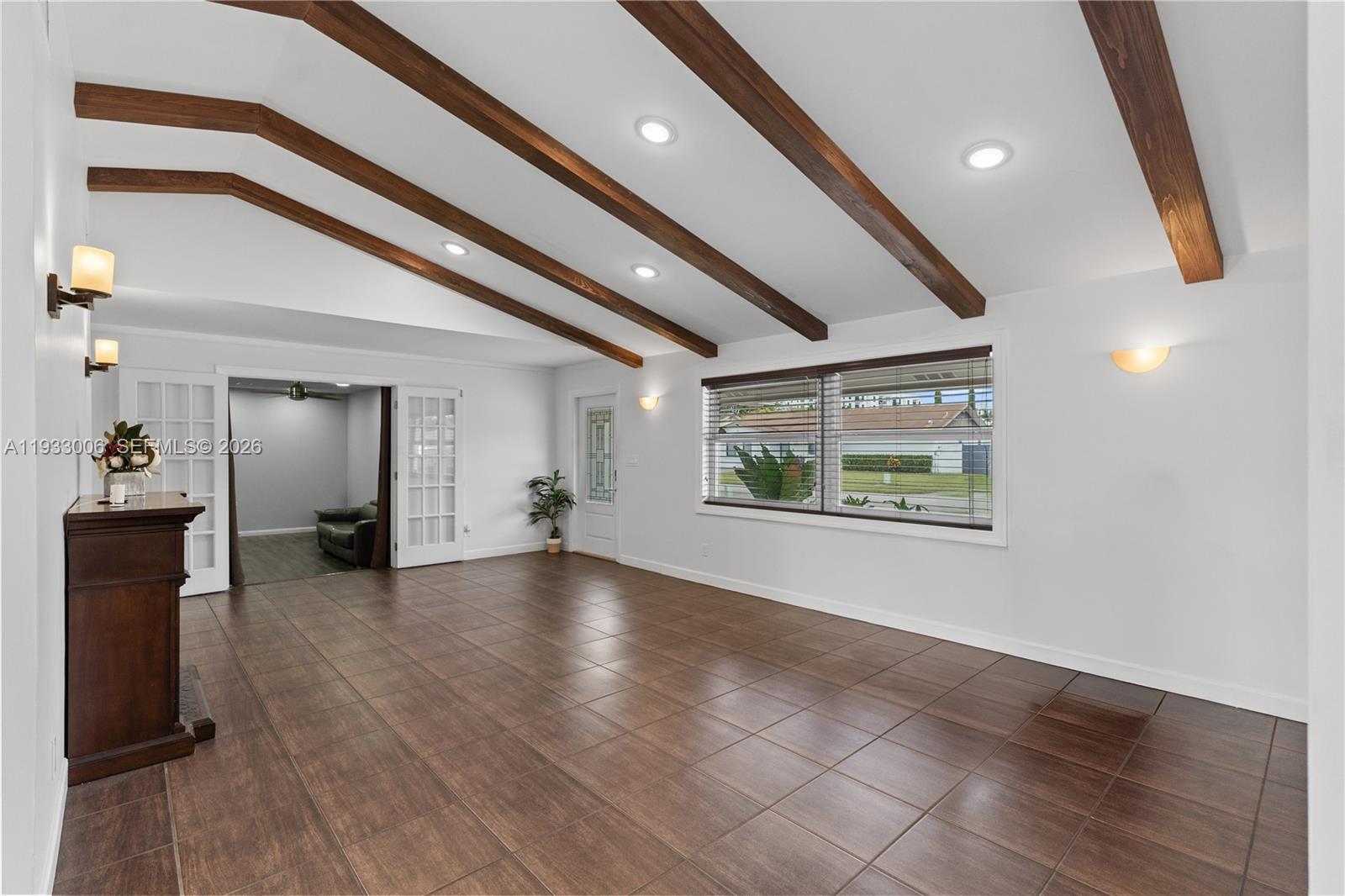 CALUSA CLUB ESTATES 3RD A - Residential