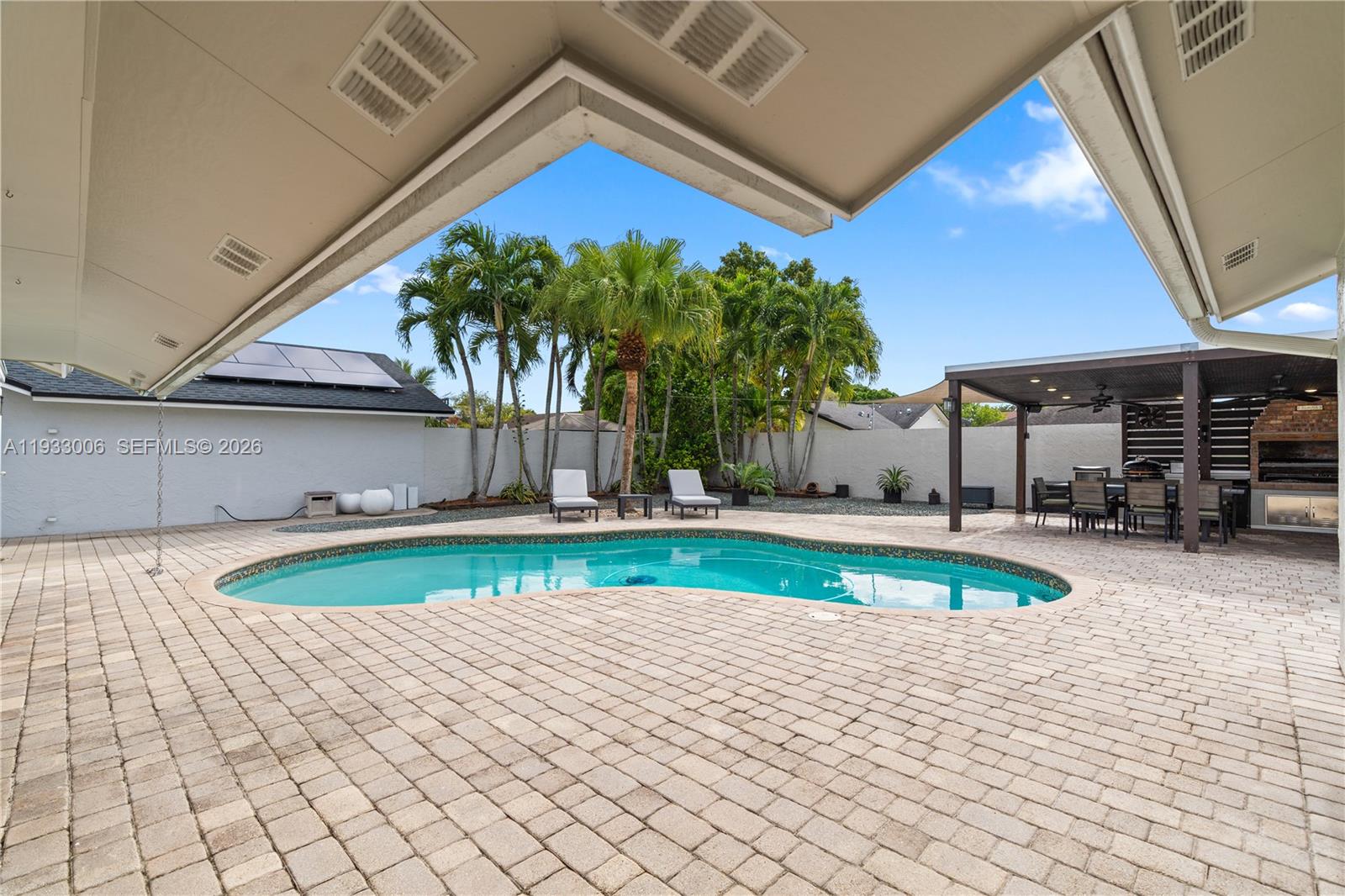 CALUSA CLUB ESTATES 3RD A - Residential