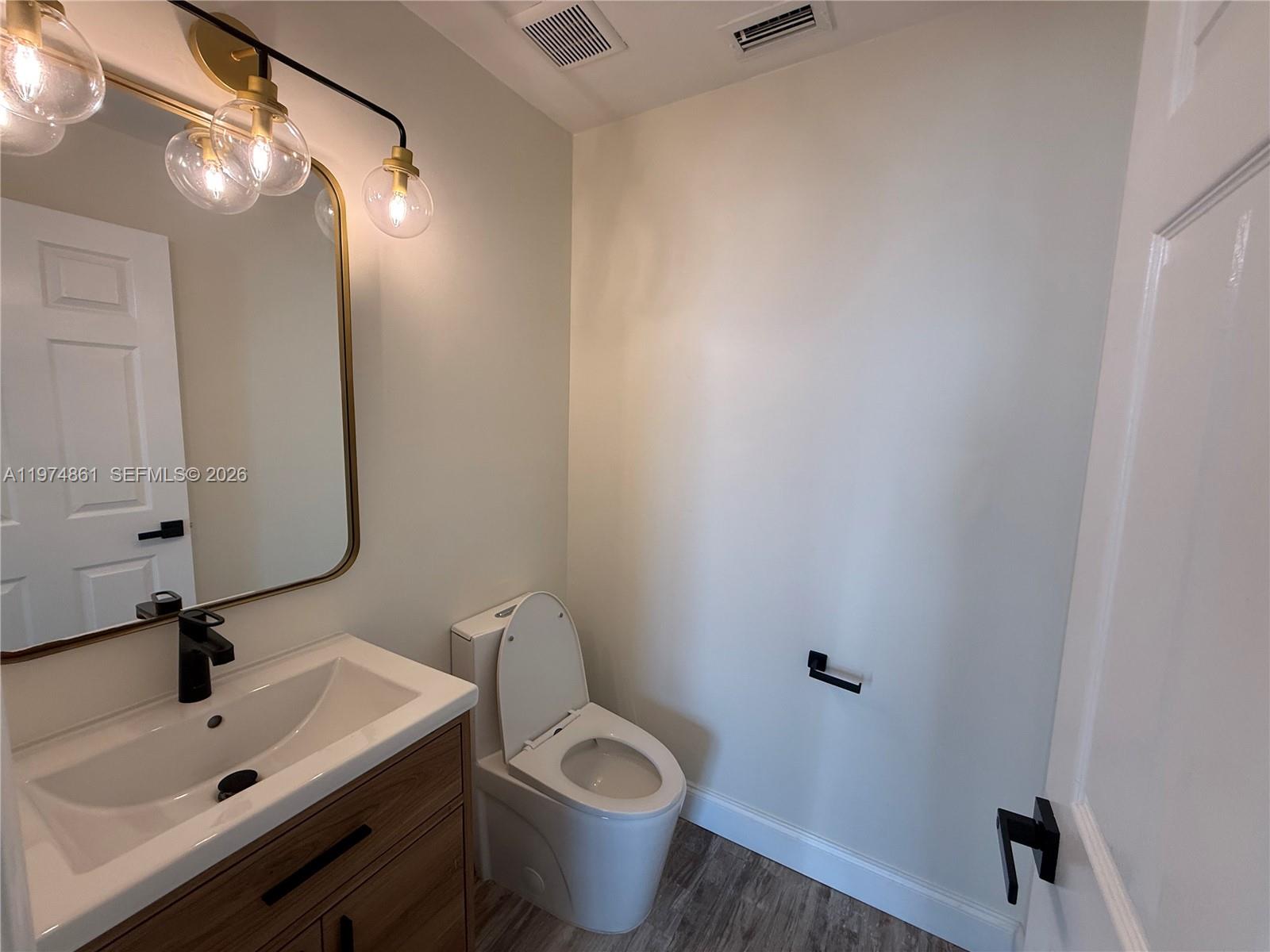 SILVER LAKES AT PEMBROKE - Residential Lease