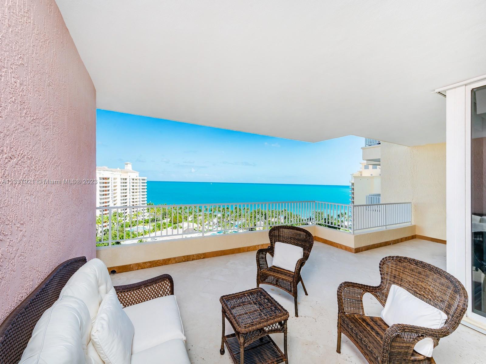 CLUB TOWER ONE CONDO - Residential