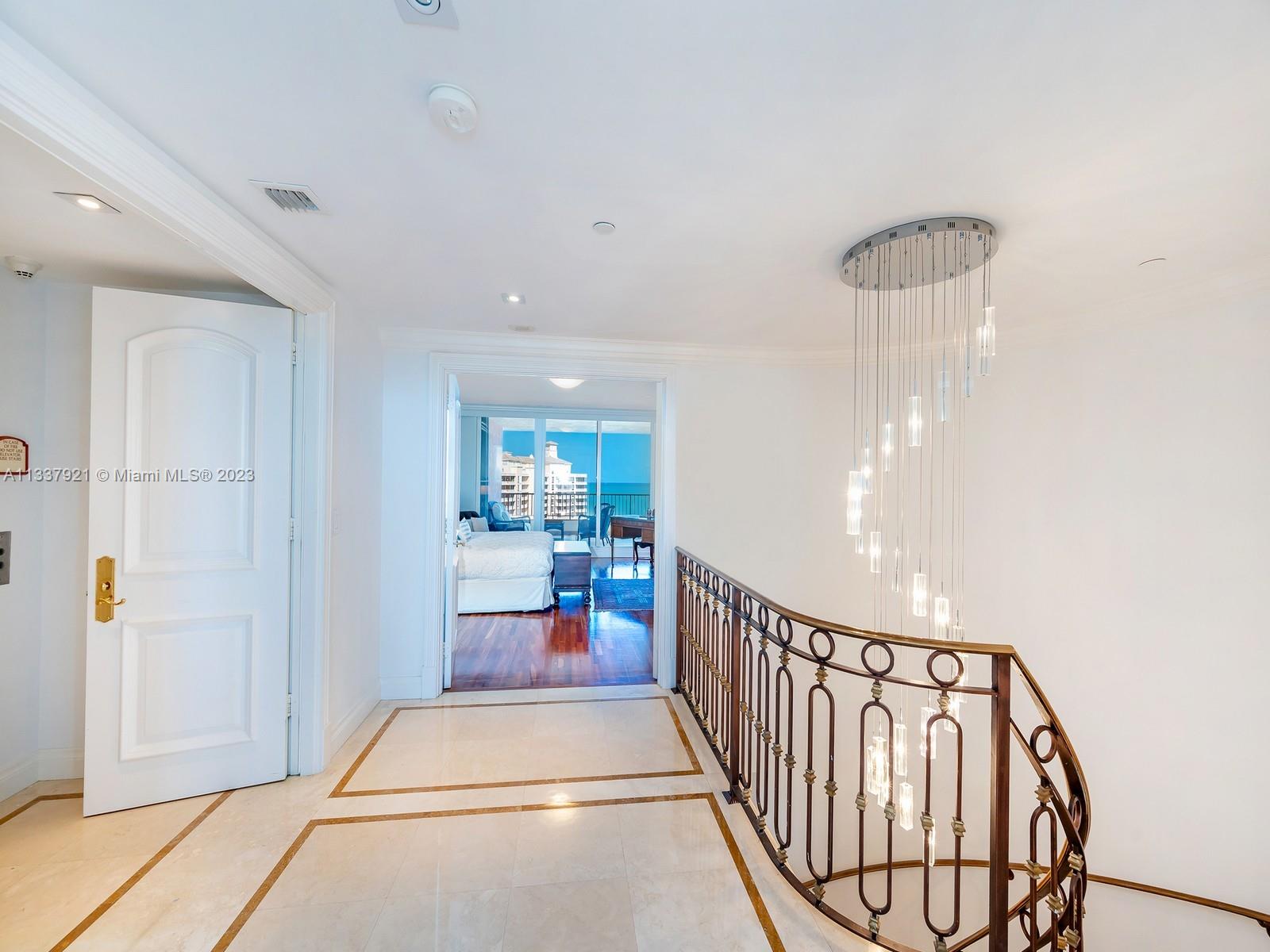 CLUB TOWER ONE CONDO - Residential