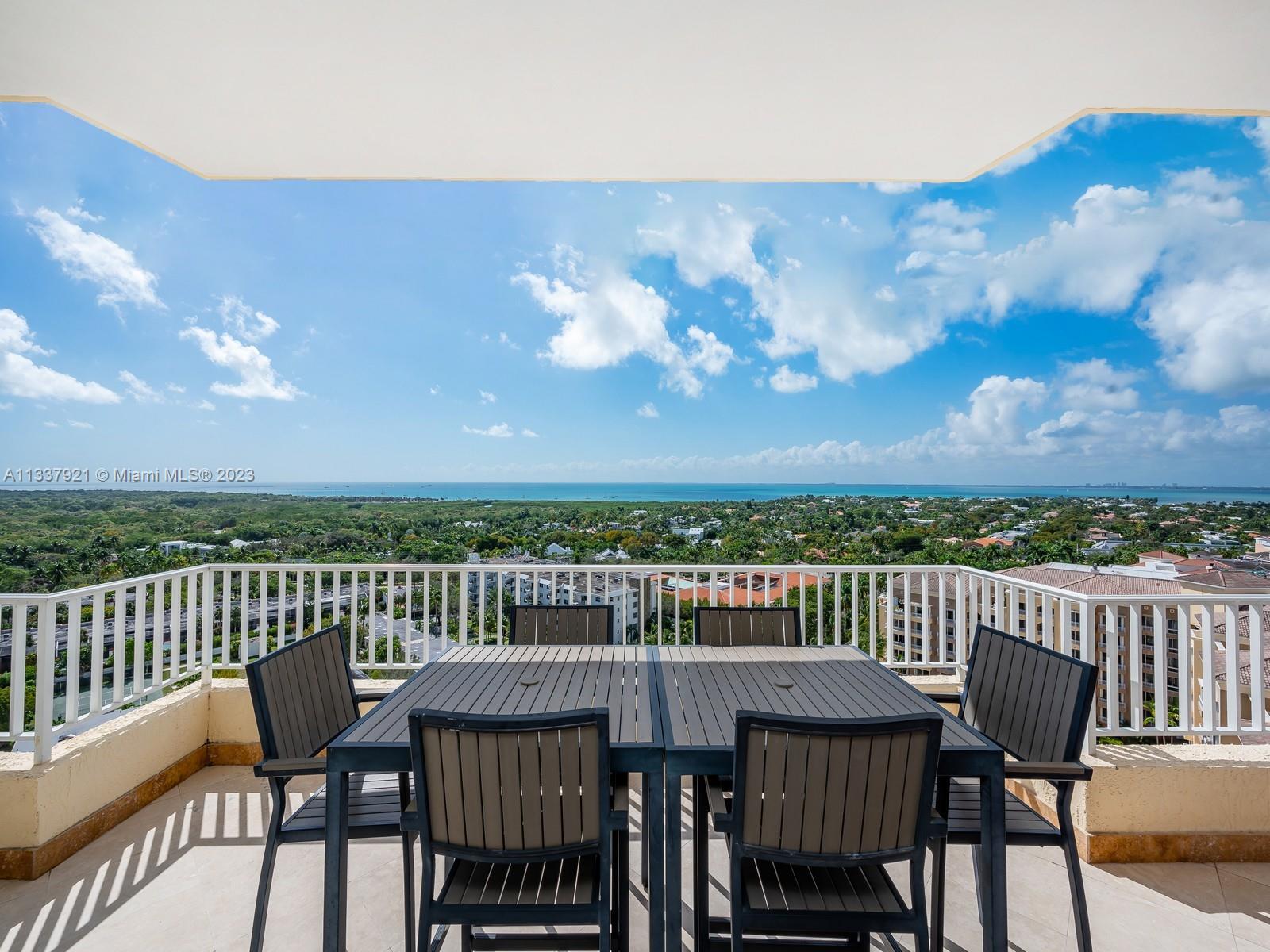 CLUB TOWER ONE CONDO - Residential