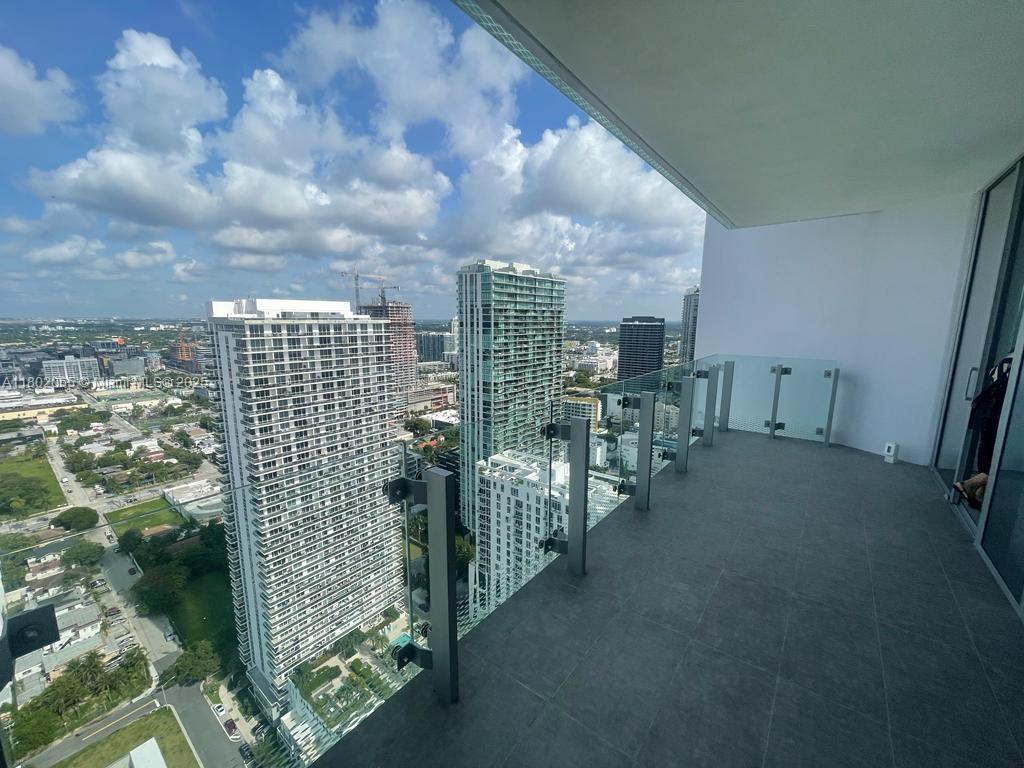 Address Not Disclosed, Miami, Broward County, Florida - 2 Bedrooms  
2 Bathrooms - 