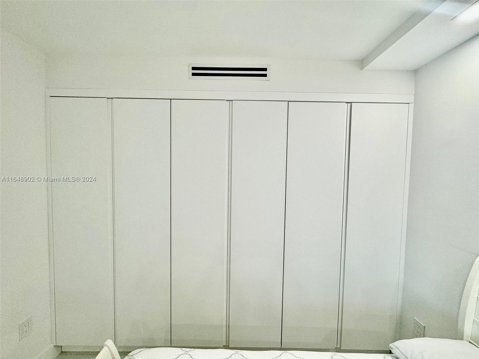 BALMORAL CONDO - Residential Lease