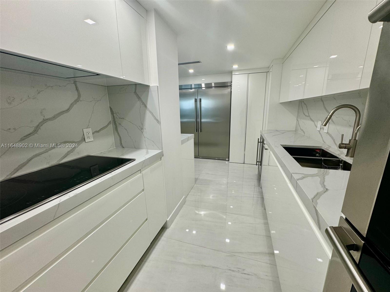 BALMORAL CONDO - Residential Lease