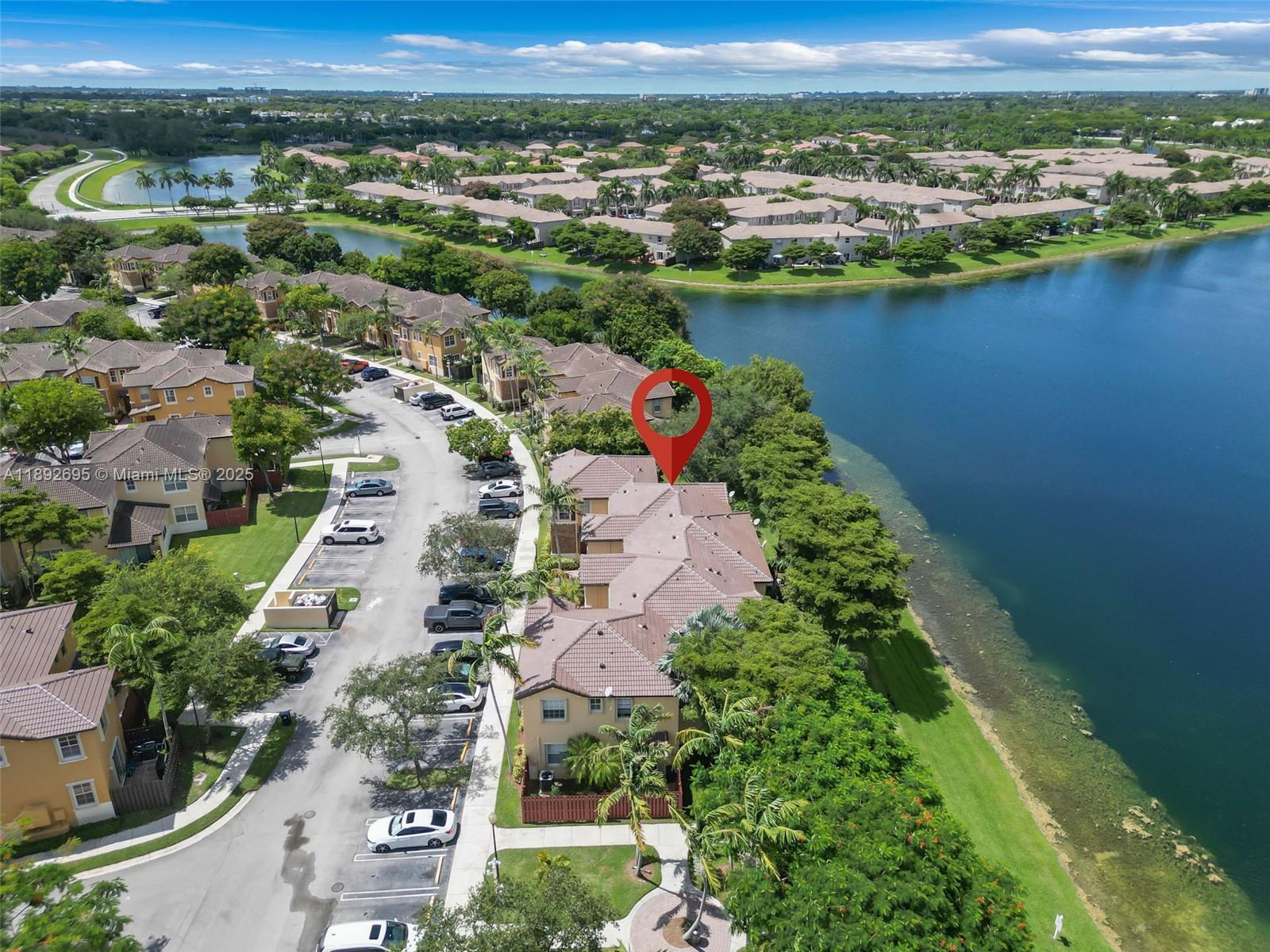 THE SHORES CONDO NO 2 - Residential