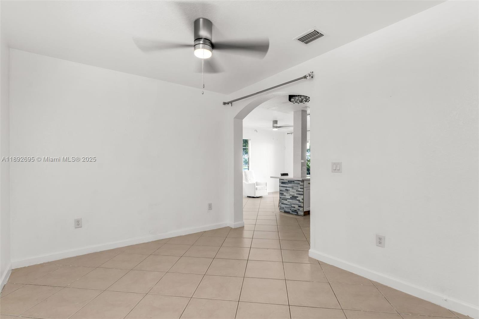 THE SHORES CONDO NO 2 - Residential