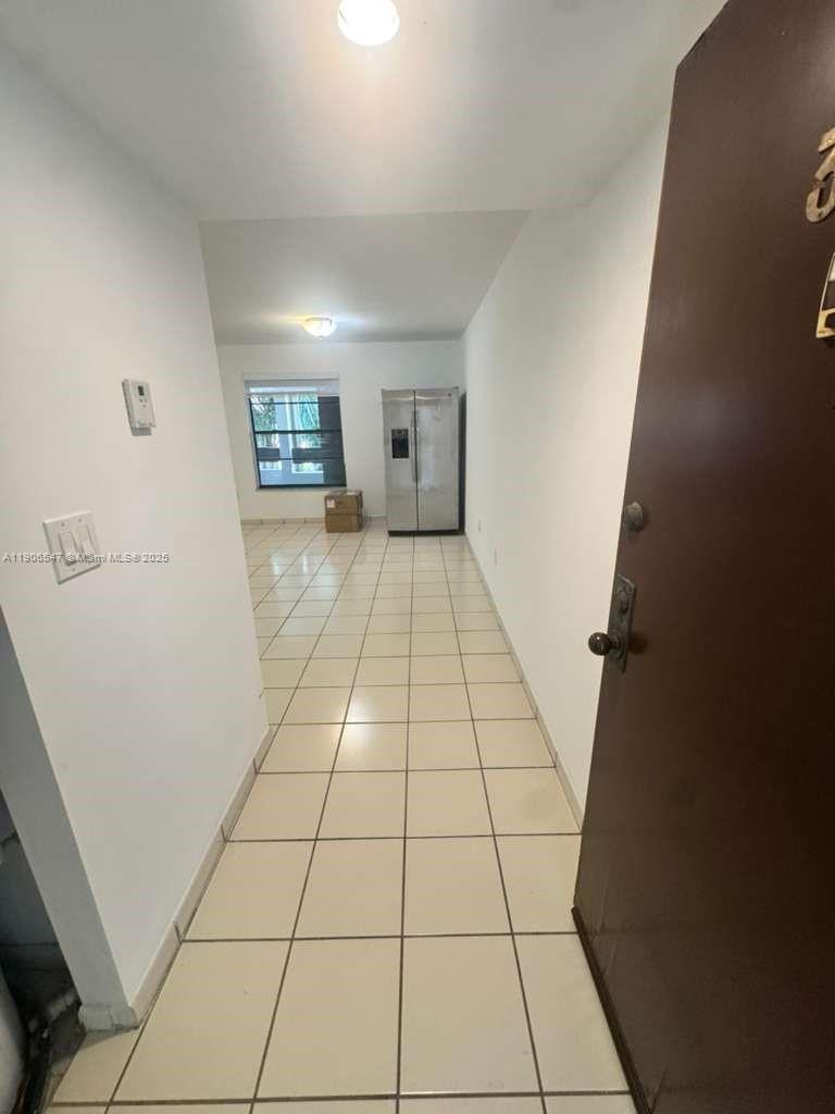 KENLAND POINTE CONDO II - Residential Lease