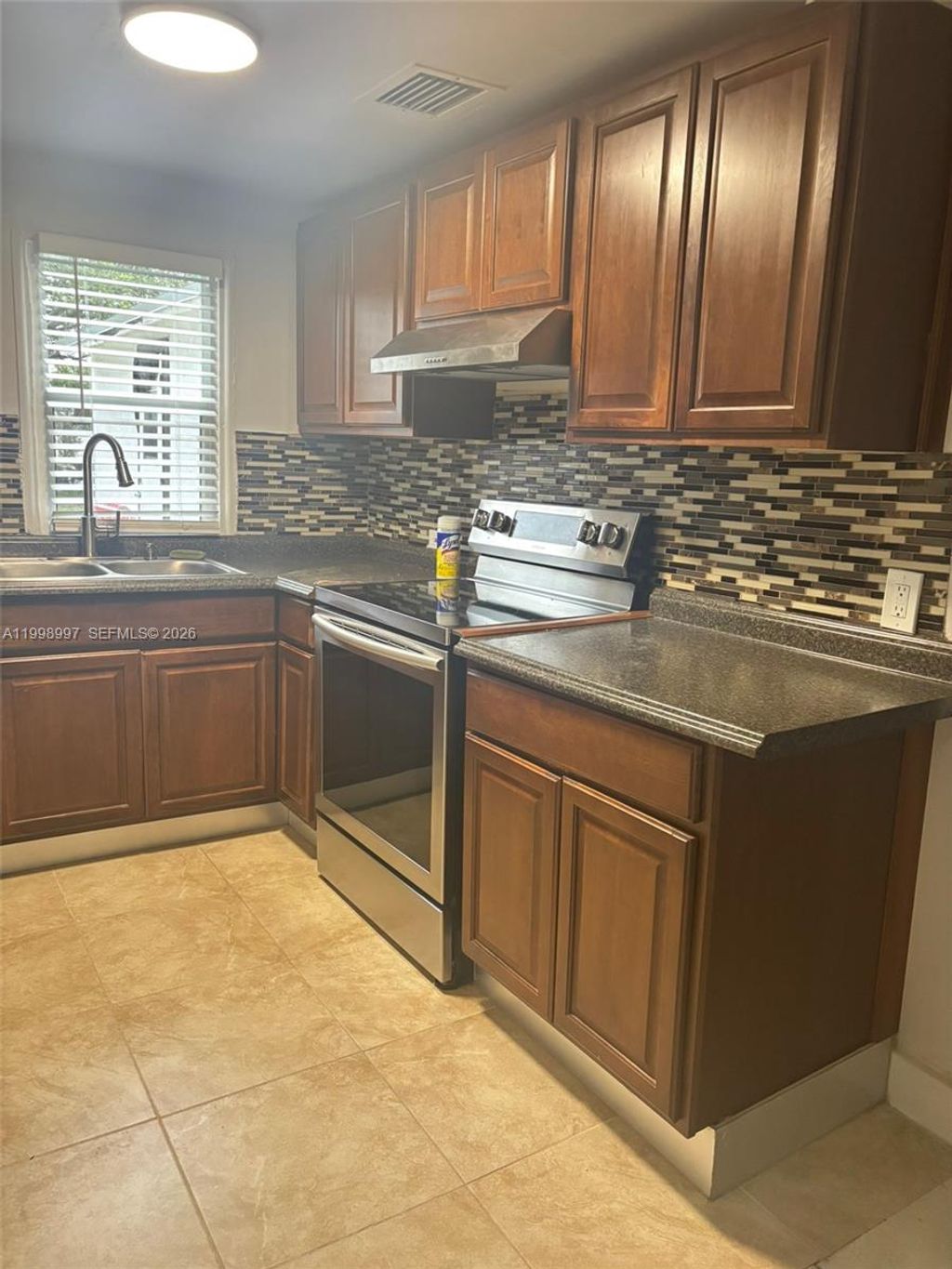 Photo of 719 Glenn Pkwy #1, Hollywood, FL 33021 (MLS # A11998997)