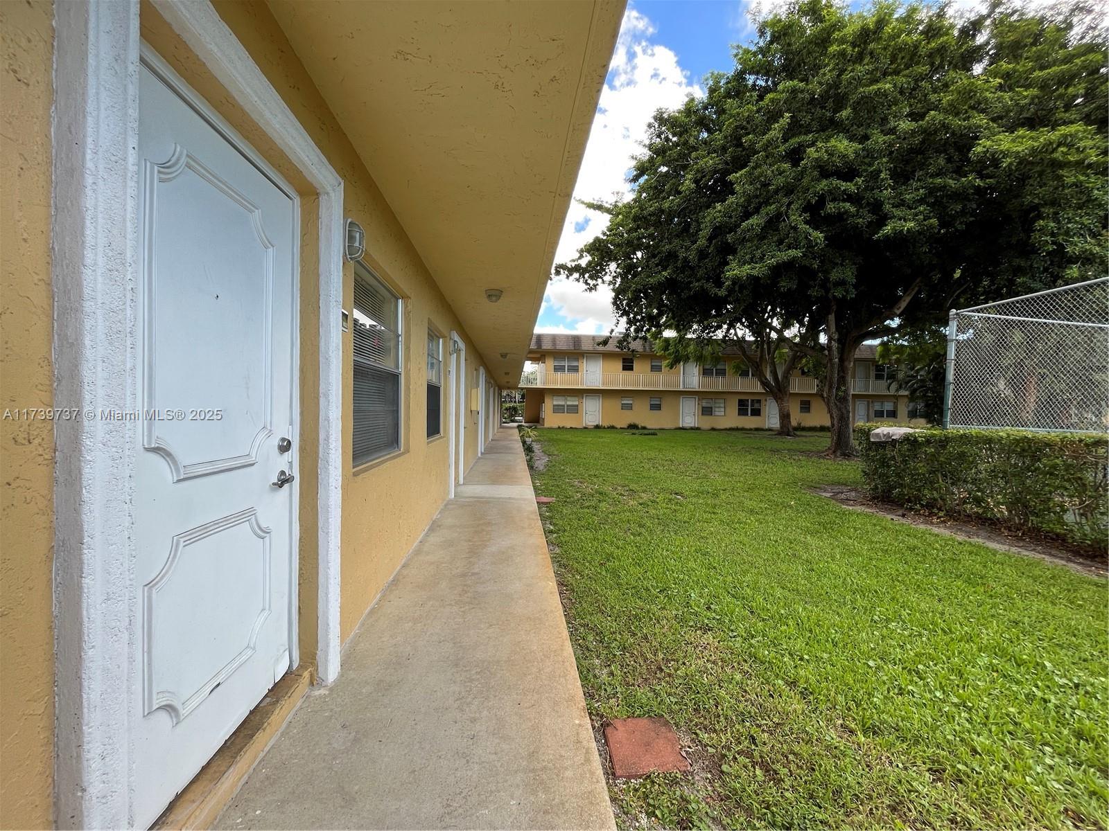 VILLAGE PARK AT OAKLAND - Residential