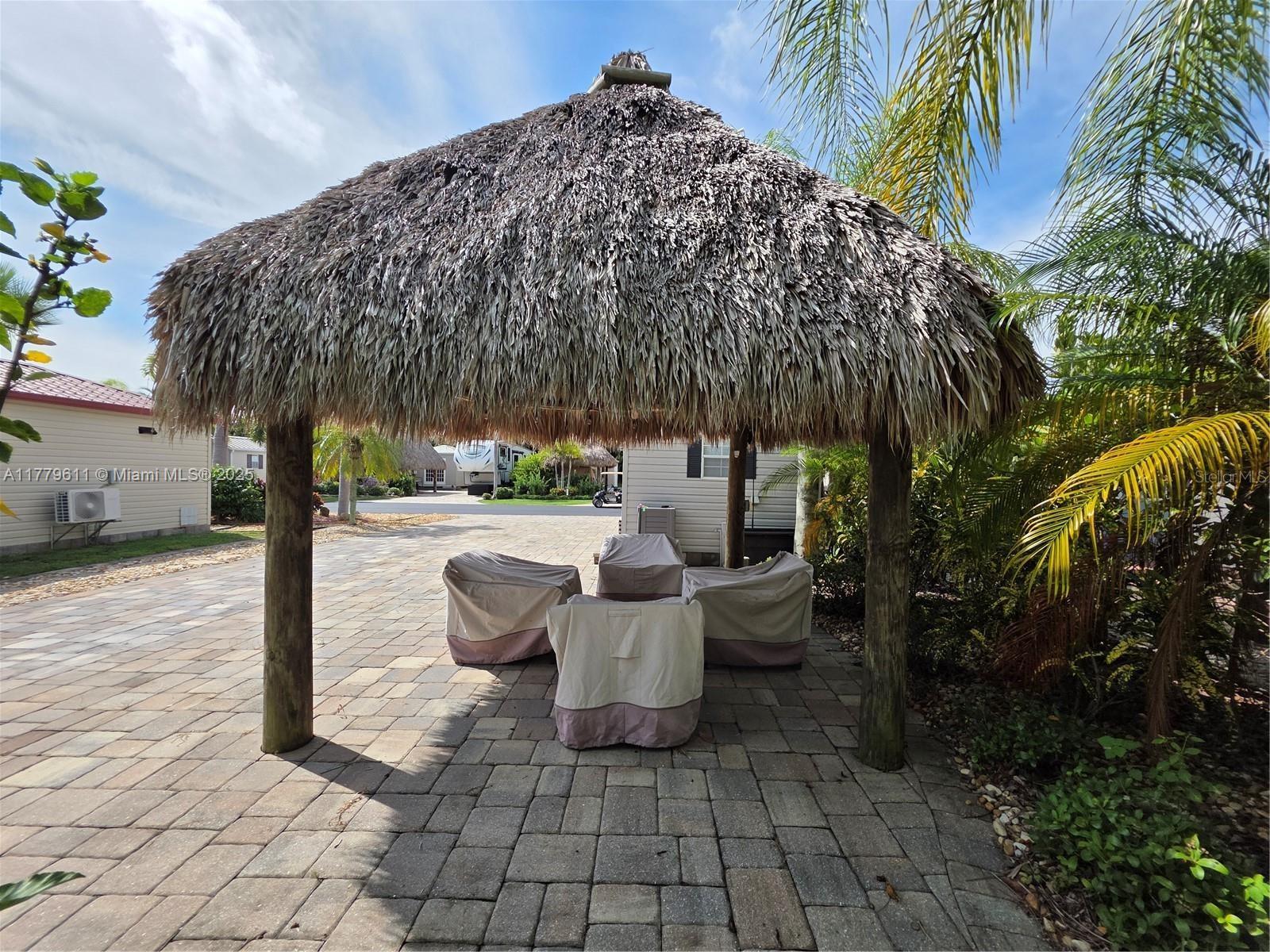 Silver Palms RV Resort - Land