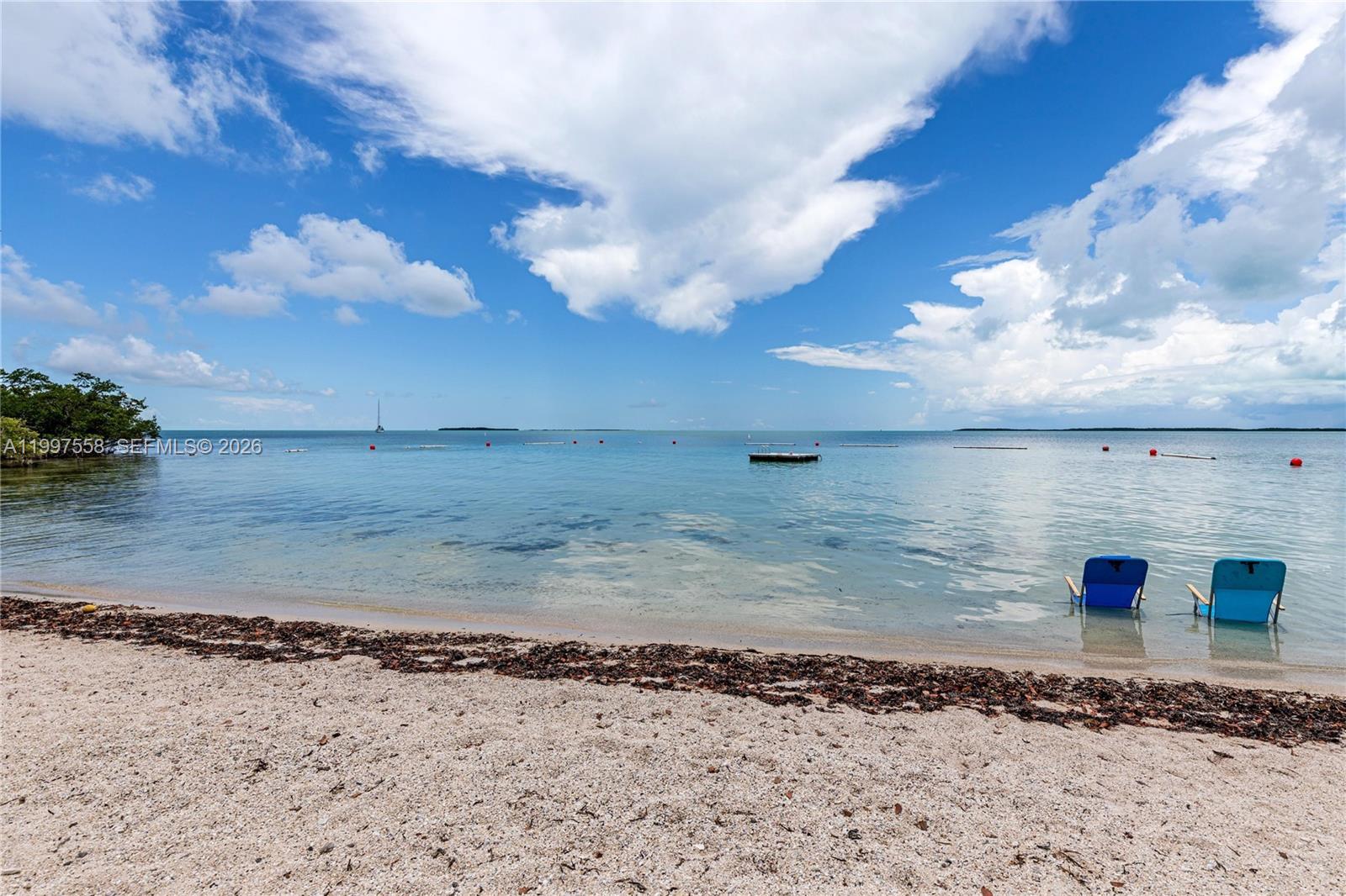 BUTTONWOOD BAY CLUB CONDO - Residential Lease