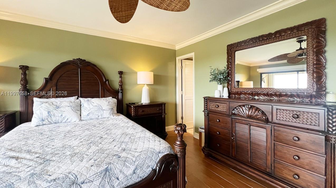 BUTTONWOOD BAY CLUB CONDO - Residential Lease