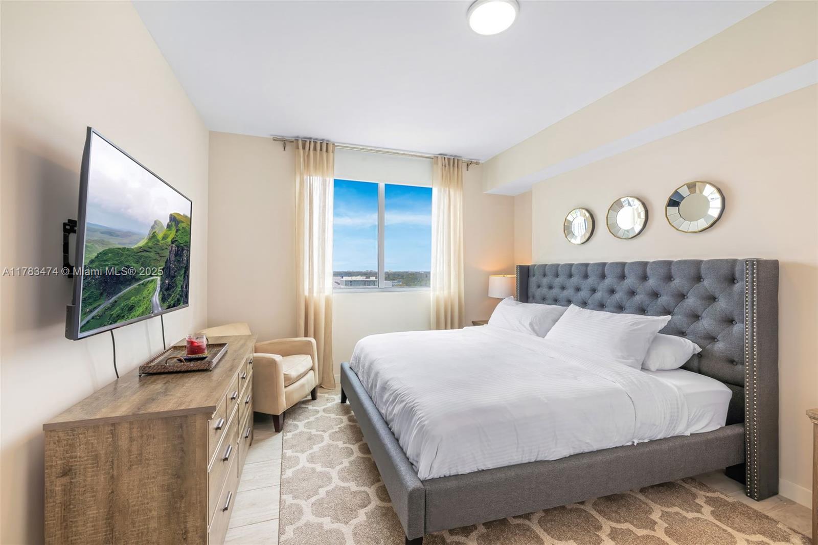 View photos, virtual tours, details... 3900 Biscayne Blvd S-1102