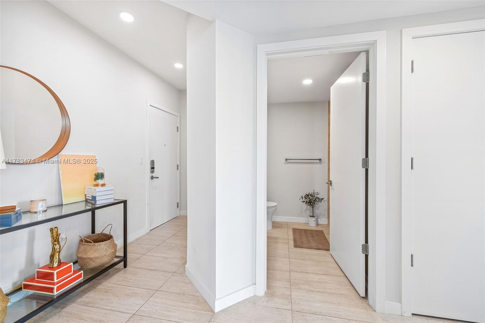 View photos, virtual tours, details... 3900 Biscayne Blvd S-1102