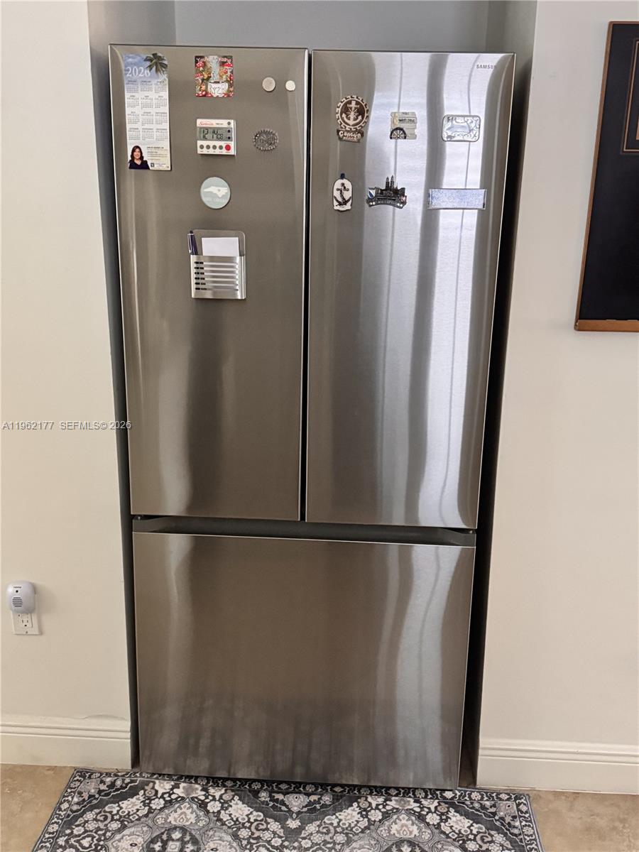 LARGO SOUND PARK - Residential