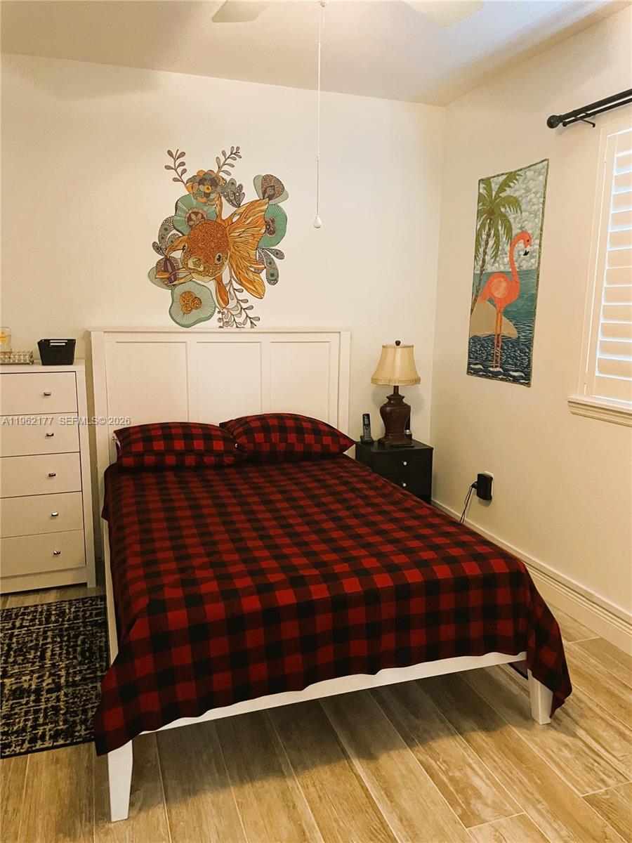 LARGO SOUND PARK - Residential