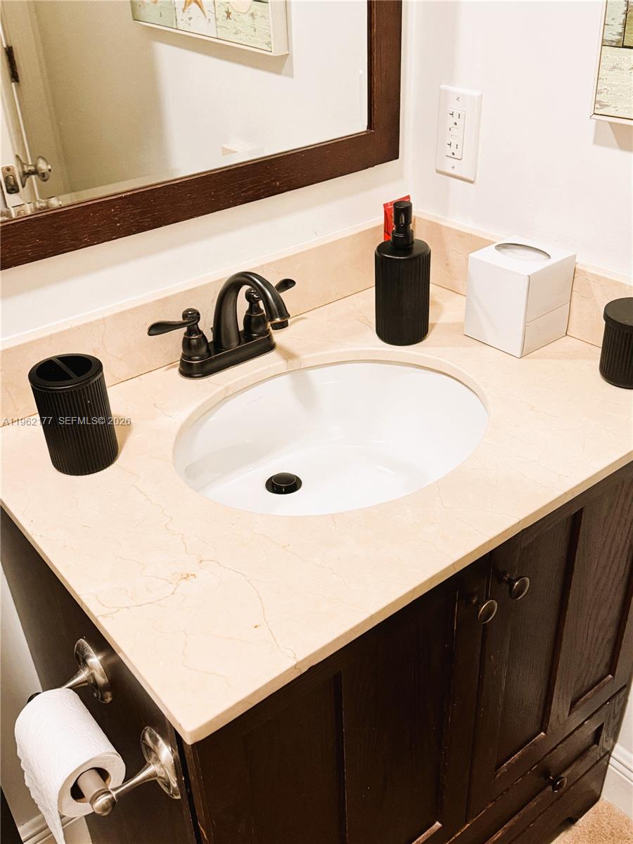 LARGO SOUND PARK - Residential