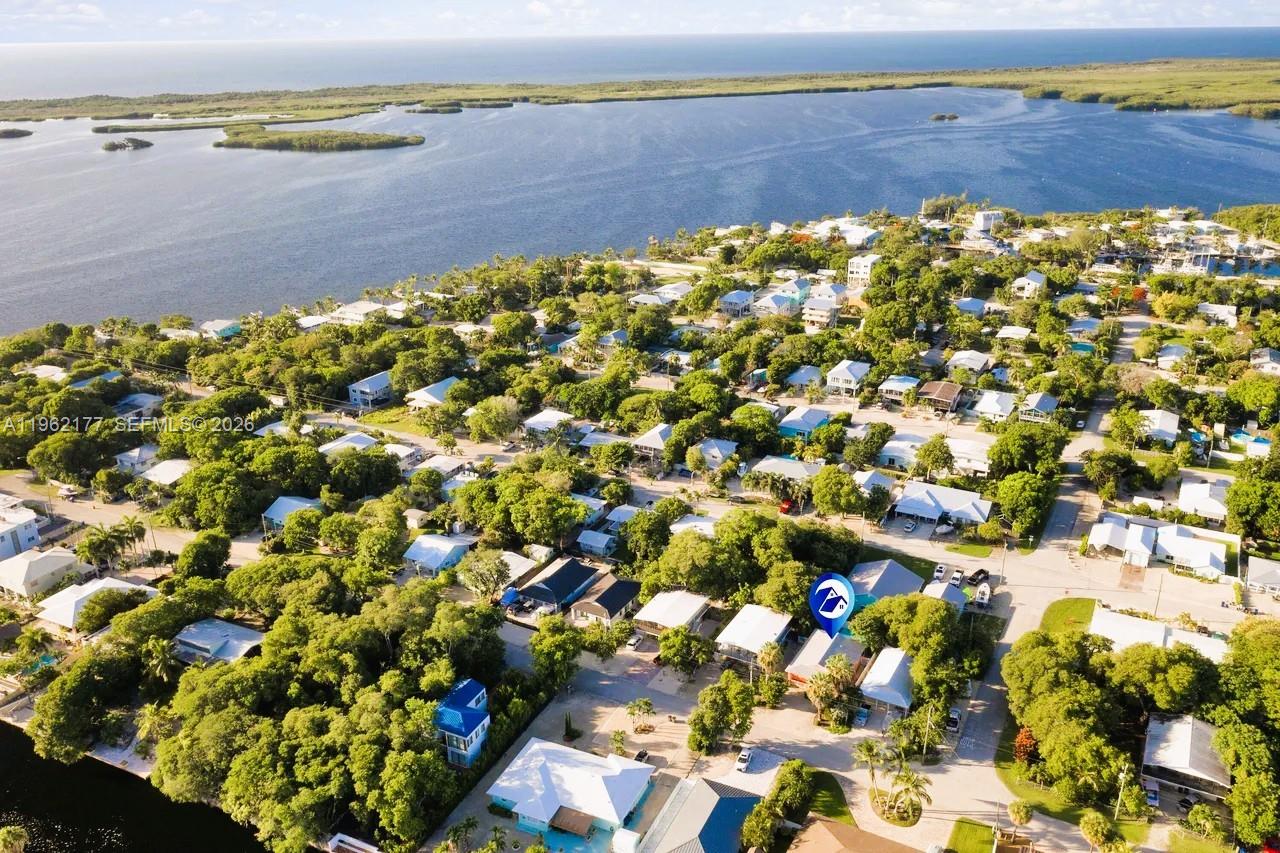 LARGO SOUND PARK - Residential