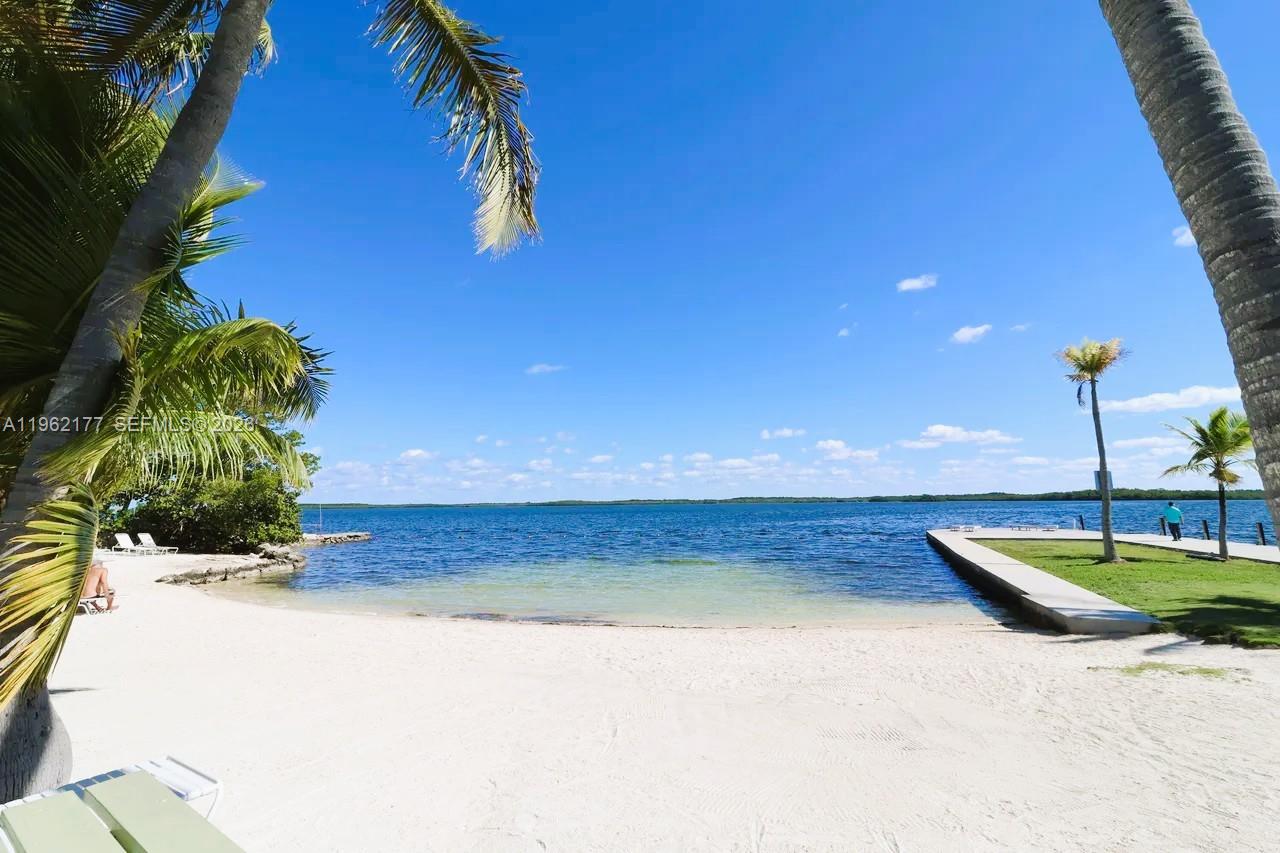 LARGO SOUND PARK - Residential