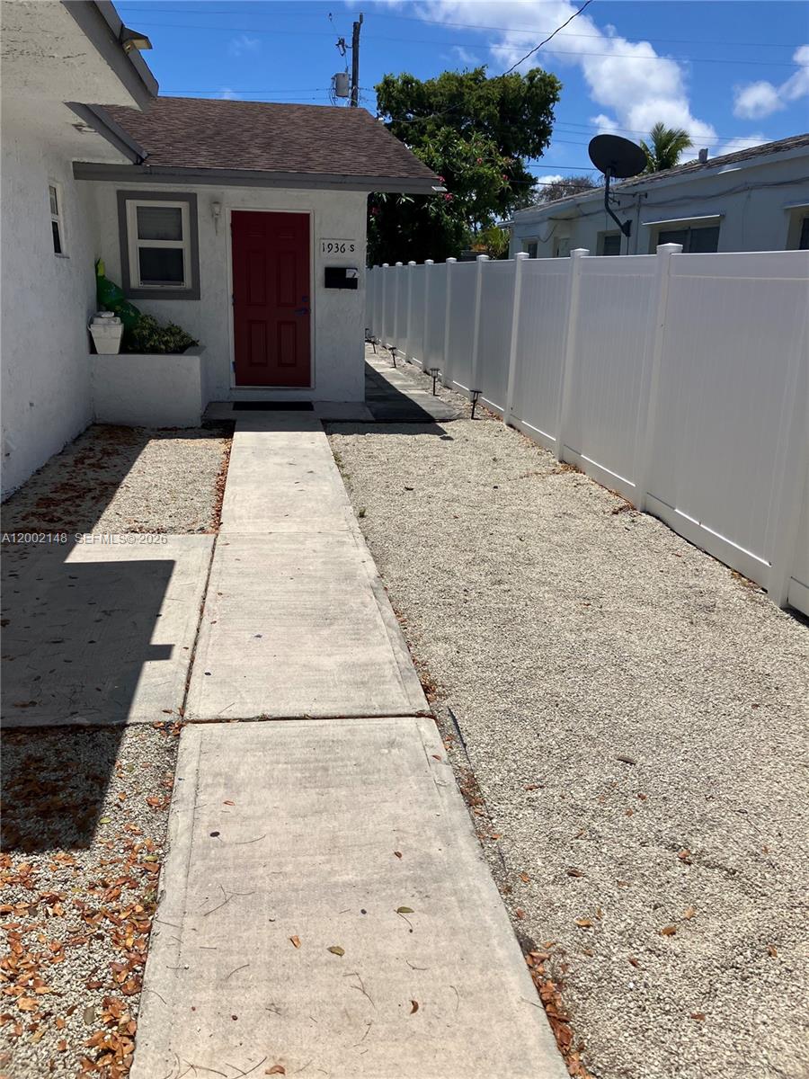 HOLLYWOOD SOUTH SIDE ADD - Residential Income