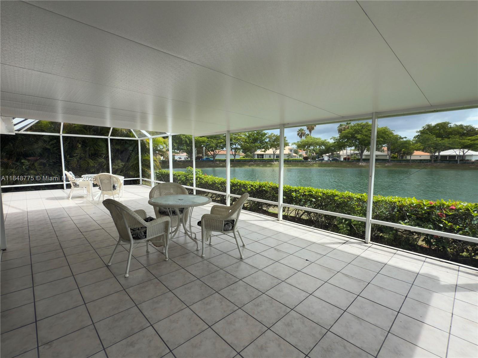 KEYS-GATE NO 1 - Residential